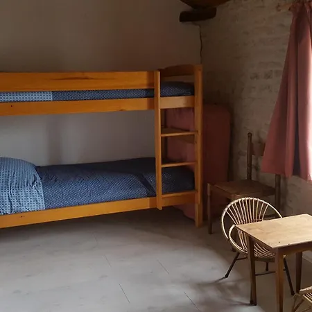 Le Pigeonnier Champignois Homestay Champigny en Rochereau