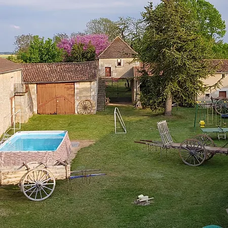 Le Pigeonnier Champignois Homestay